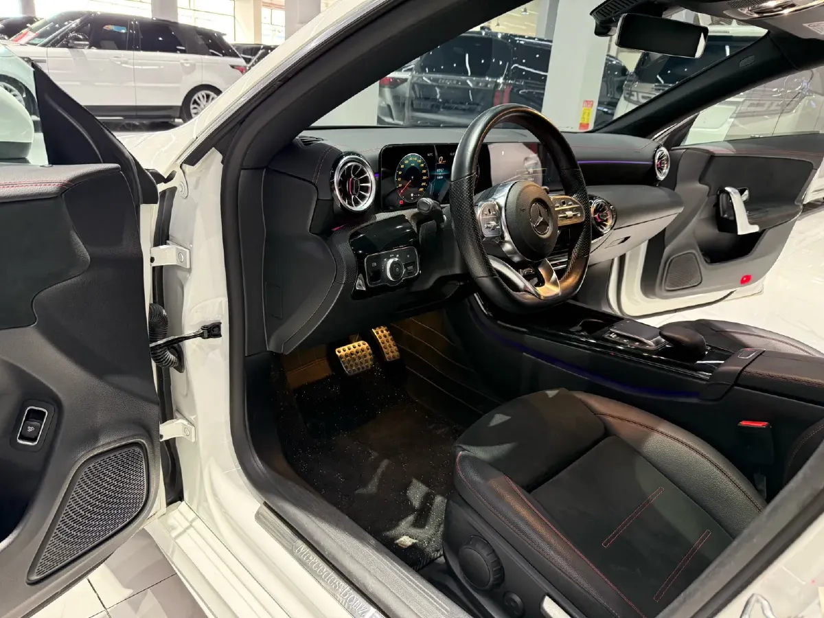 2022 Mercedes-Benz CLA Class 1.3T 163HP L4 7DCT,autocango,china used car exporter,china ev exporter,chinese used car exporter,chinese used ev exporter