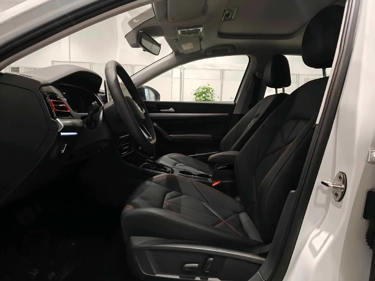 2024 Volkswagen Lavida 1.5T 160HP L4 7DCT,autocango,china used car exporter,china ev exporter,chinese used car exporter,chinese used ev exporter