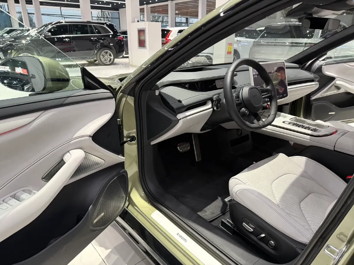 2024 MI SU7 BEV 101KWH,autocango,china used car exporter,china ev exporter,chinese used car exporter,chinese used ev exporter