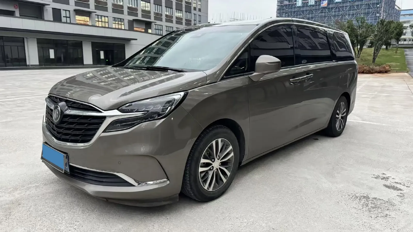 2020 Buick GL8 2.0T 237HP L4 9AT,autocango,china used car exporter,china ev exporter,chinese used car exporter,chinese used ev exporter