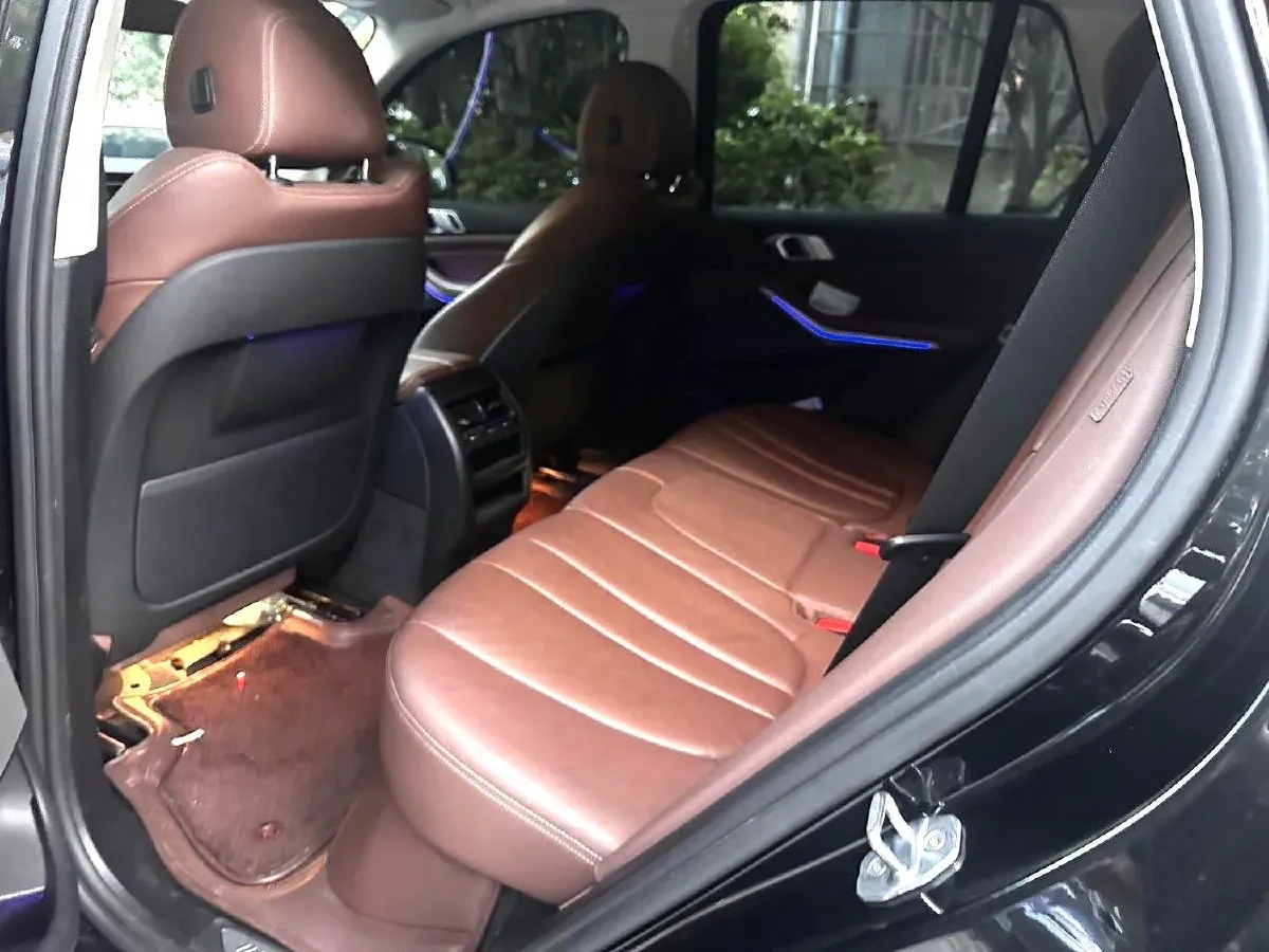 2021 BMW X5 3.0T 340HP L6 8AT,autocango,china used car exporter,china ev exporter,chinese used car exporter,chinese used ev exporter