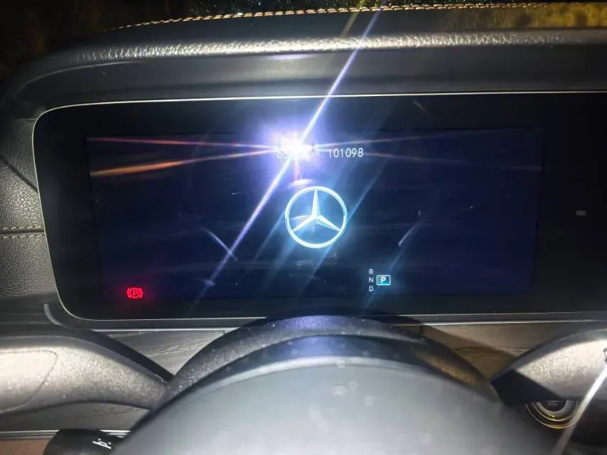 2022 Mercedes-Benz E Class 2.0T 258HP L4 9AT,autocango,china used car exporter,china ev exporter,chinese used car exporter,chinese used ev exporter