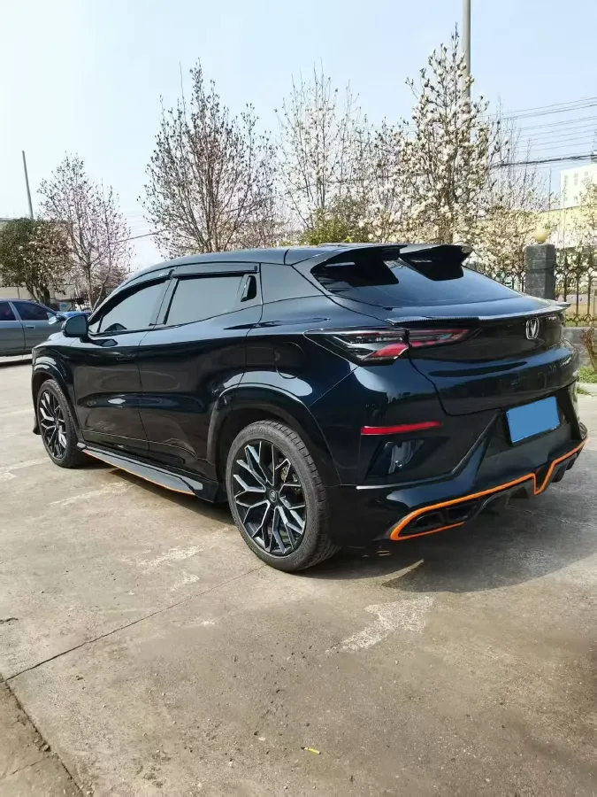 2023 ChangAn UNI-T 1.5T 188HP L4 7DCT,autocango,china used car exporter,china ev exporter,chinese used car exporter,chinese used ev exporter