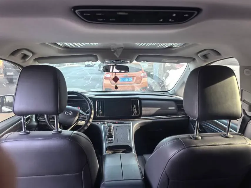 2021 GAC Trumpchi M8 2.0T 252HP L4 8AT,autocango,china used car exporter,china ev exporter,chinese used car exporter,chinese used ev exporter