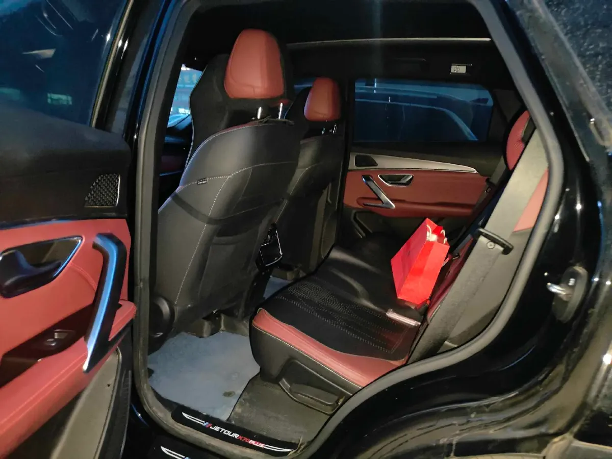 2024 Jetour X70 Plus 1.5T 156HP L4 6DCT,autocango,china used car exporter,china ev exporter,chinese used car exporter,chinese used ev exporter