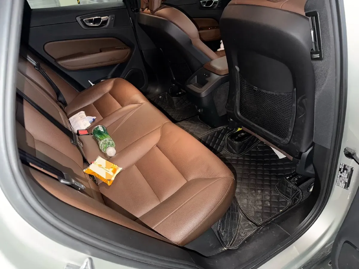 2019 Jeep Wrangler 2.0T 266HP L4 8AT,autocango,china used car exporter,china ev exporter,chinese used car exporter,chinese used ev exporter