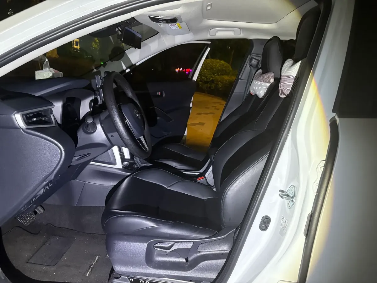 2024 Toyota Frontlander 2.0L 152HP L4 E-CVT Hybrid,autocango,china used car exporter,china ev exporter,chinese used car exporter,chinese used ev exporter