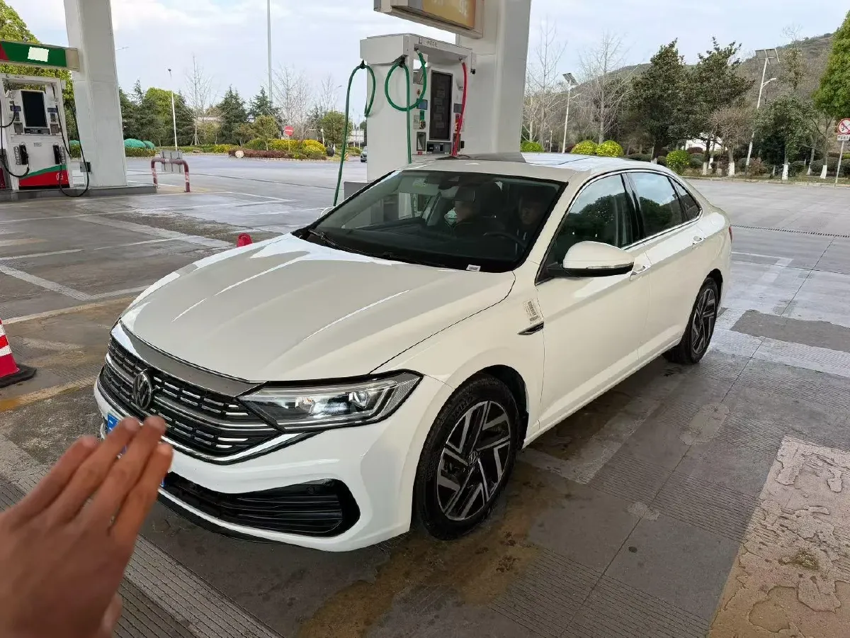 2024 Volkswagen Sagitar 1.5T 160HP L4 7DCT,autocango,china used car exporter,china ev exporter,chinese used car exporter,chinese used ev exporter