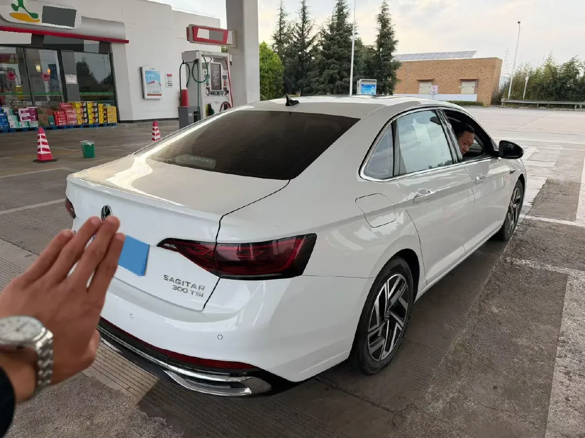 2024 Volkswagen Sagitar 1.5T 160HP L4 7DCT,autocango,china used car exporter,china ev exporter,chinese used car exporter,chinese used ev exporter