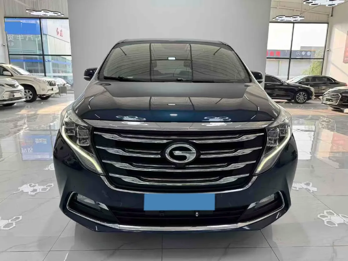 2018 GAC Trumpchi M8 2.0T 201HP L4 6AT,autocango,china used car exporter,china ev exporter,chinese used car exporter,chinese used ev exporter