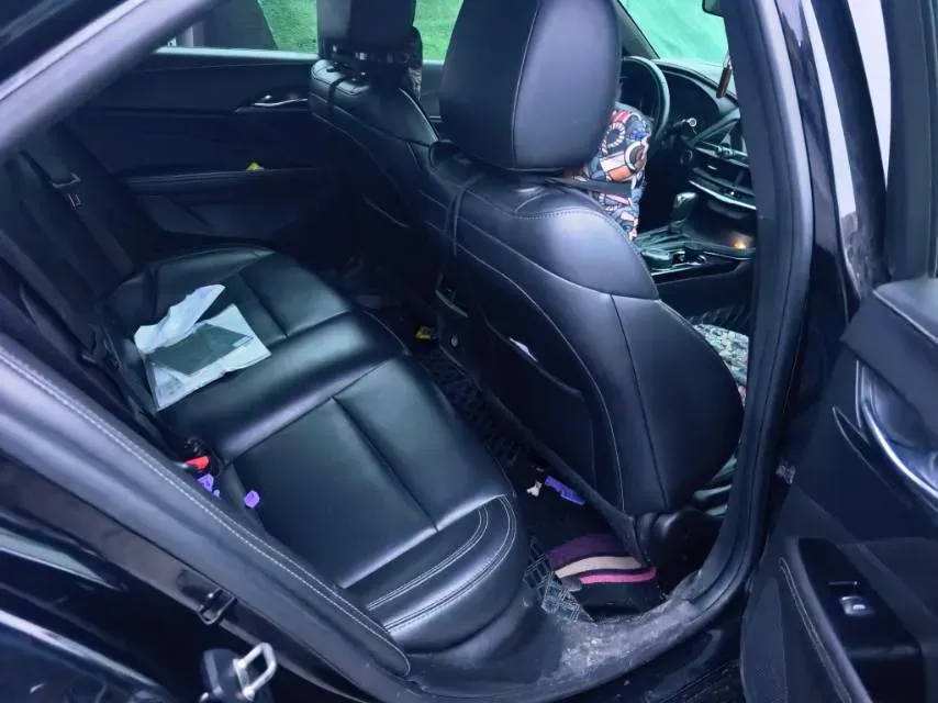 2022 Cadillac CT4 2.0T 237HP L4 8AT,autocango,china used car exporter,china ev exporter,chinese used car exporter,chinese used ev exporter