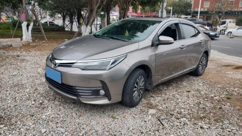 2017 Toyota Corolla 1.2T 116HP L4 CVT,autocango,china used car exporter,china ev exporter,chinese used car exporter,chinese used ev exporter