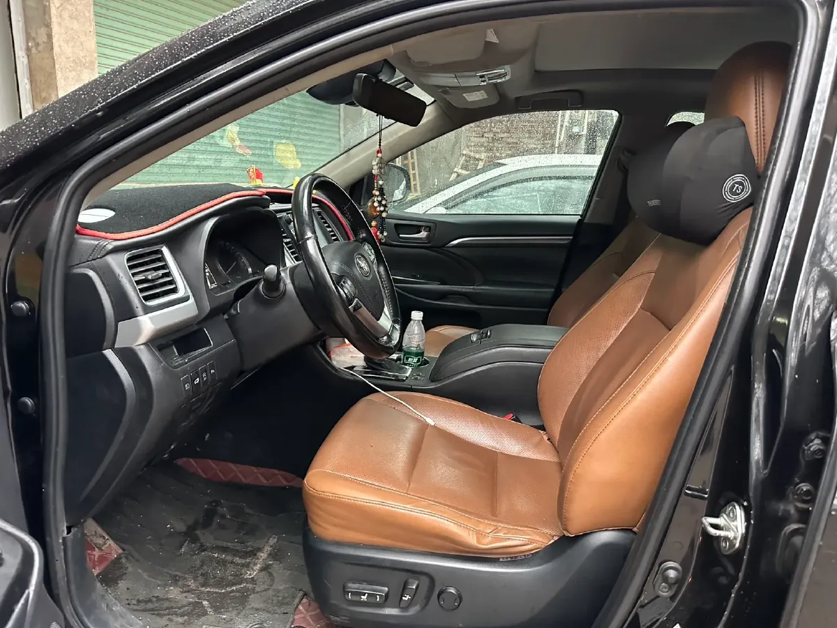 2019 HanTeng V7 1.5T 156HP L4 6AT,autocango,china used car exporter,china ev exporter,chinese used car exporter,chinese used ev exporter