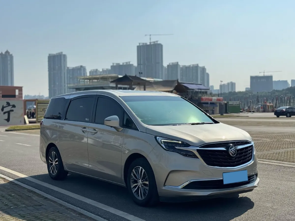 2021 Buick GL8 2.0T 237HP L4 9AT,autocango,china used car exporter,china ev exporter,chinese used car exporter,chinese used ev exporter