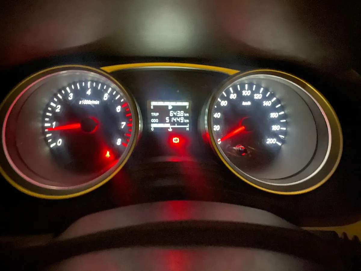 2018 WuLing HongGuang 1.5L 105HP L4 5MT,autocango,china used car exporter,china ev exporter,chinese used car exporter,chinese used ev exporter