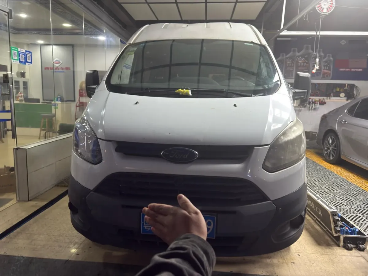 2017 Haval H6 2.0T 163HP L4 6MT,autocango,china used car exporter,china ev exporter,chinese used car exporter,chinese used ev exporter