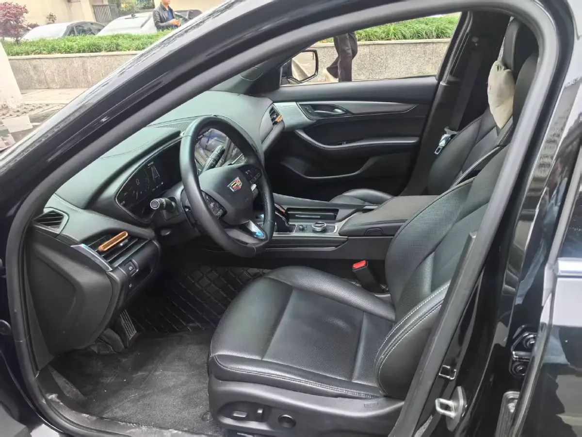 2022 Cadillac CT5 2.0T 237HP L4 10AT,autocango,china used car exporter,china ev exporter,chinese used car exporter,chinese used ev exporter