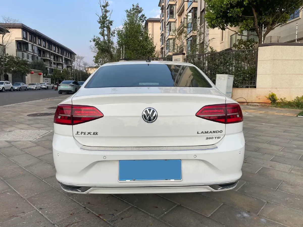 2021 Volkswagen Lamando 1.4T 150HP L4 7DCT,autocango,china used car exporter,china ev exporter,chinese used car exporter,chinese used ev exporter