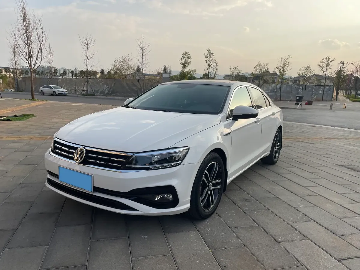 2021 Volkswagen Lamando 1.4T 150HP L4 7DCT,autocango,china used car exporter,china ev exporter,chinese used car exporter,chinese used ev exporter