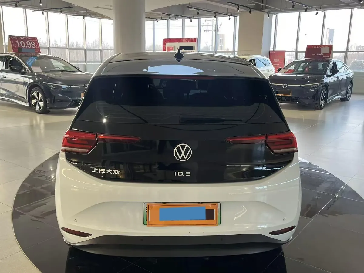2024 Volkswagen ID.3 BEV 52.8KWH,autocango,china used car exporter,china ev exporter,chinese used car exporter,chinese used ev exporter