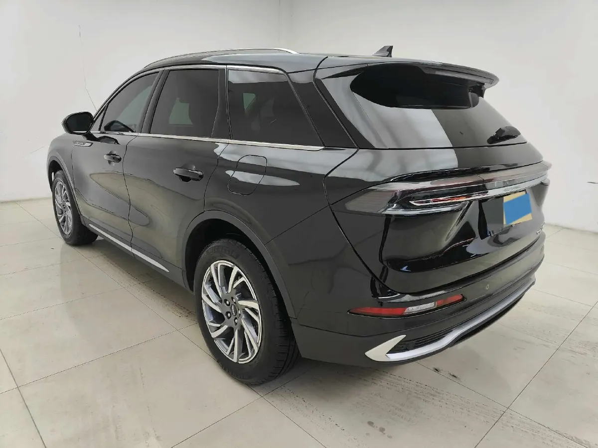 2024 Lincoln Corsair 2.0T 261HP L4 8AT,autocango,china used car exporter,china ev exporter,chinese used car exporter,chinese used ev exporter