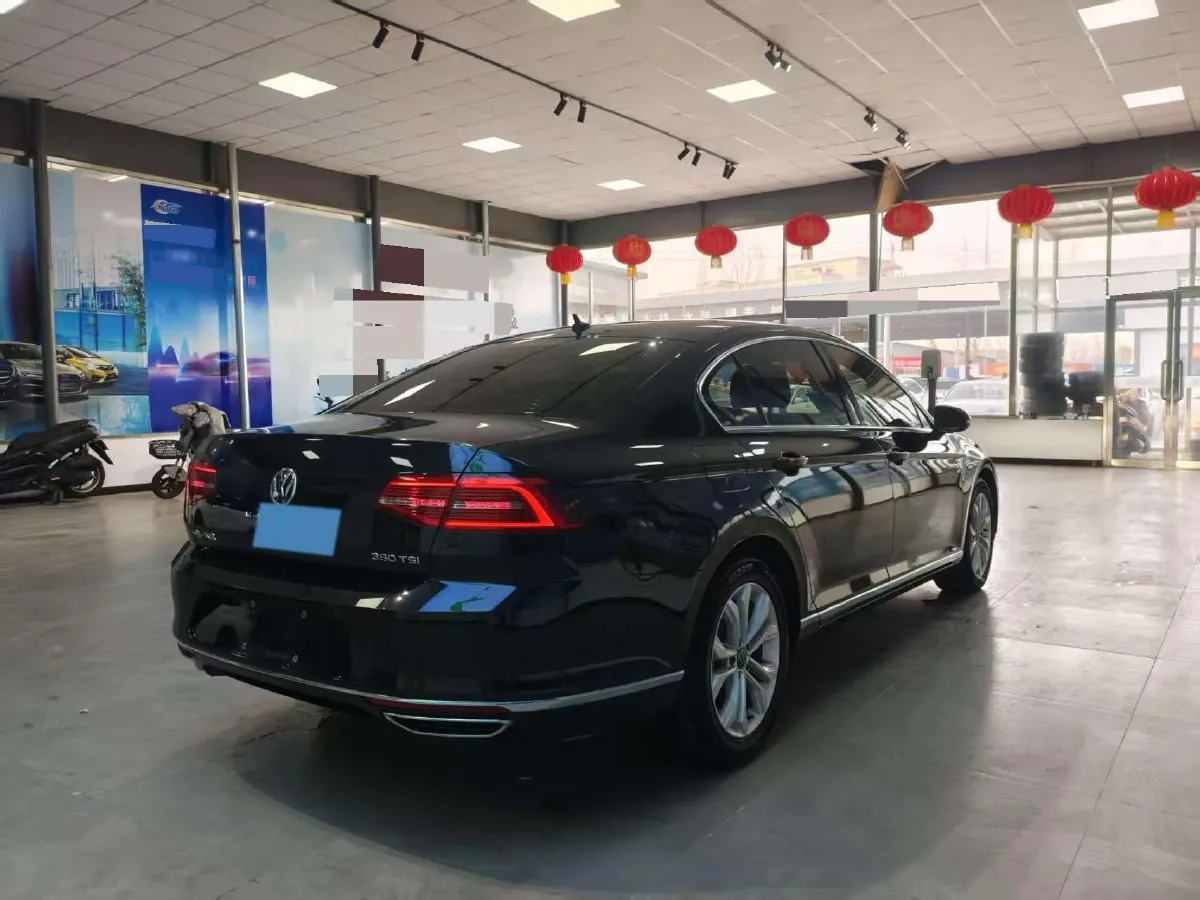 2019 Volkswagen Magotan 2.0T 186HP L4 7DCT,autocango,china used car exporter,china ev exporter,chinese used car exporter,chinese used ev exporter