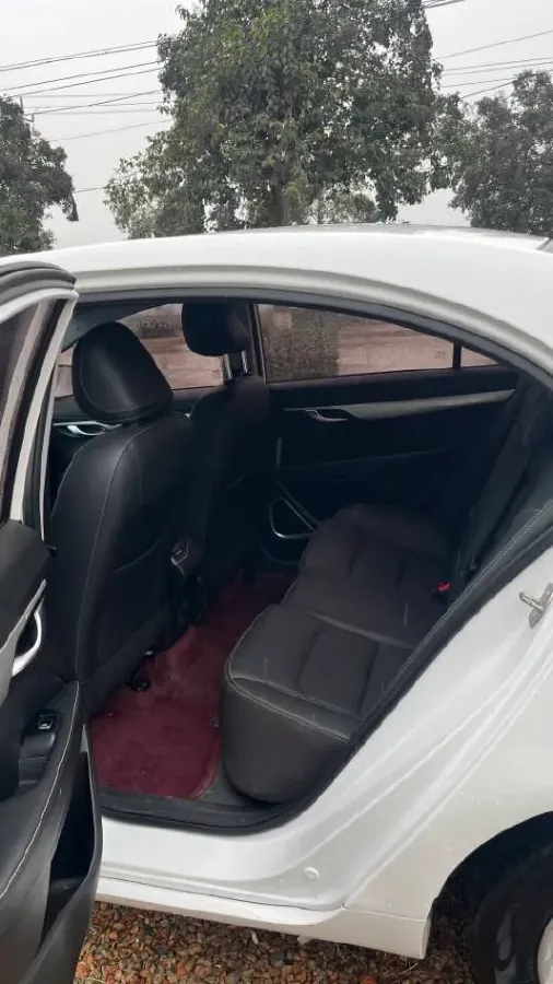 2020 Geely Emgrand 1.5L 109HP L4 5MT,autocango,china used car exporter,china ev exporter,chinese used car exporter,chinese used ev exporter