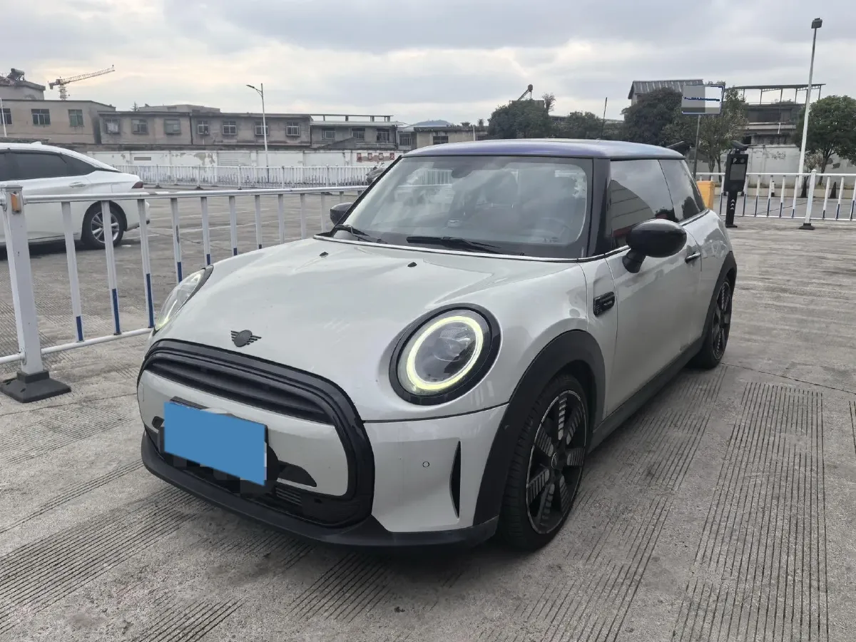 2022 MINI MINI 1.5T 136HP L3 7DCT,autocango,china used car exporter,china ev exporter,chinese used car exporter,chinese used ev exporter