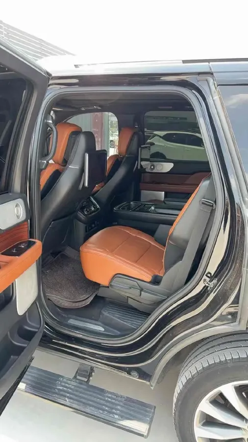 2018 Lincoln Navigator 3.5T 415HP V6 10AT,autocango,china used car exporter,china ev exporter,chinese used car exporter,chinese used ev exporter