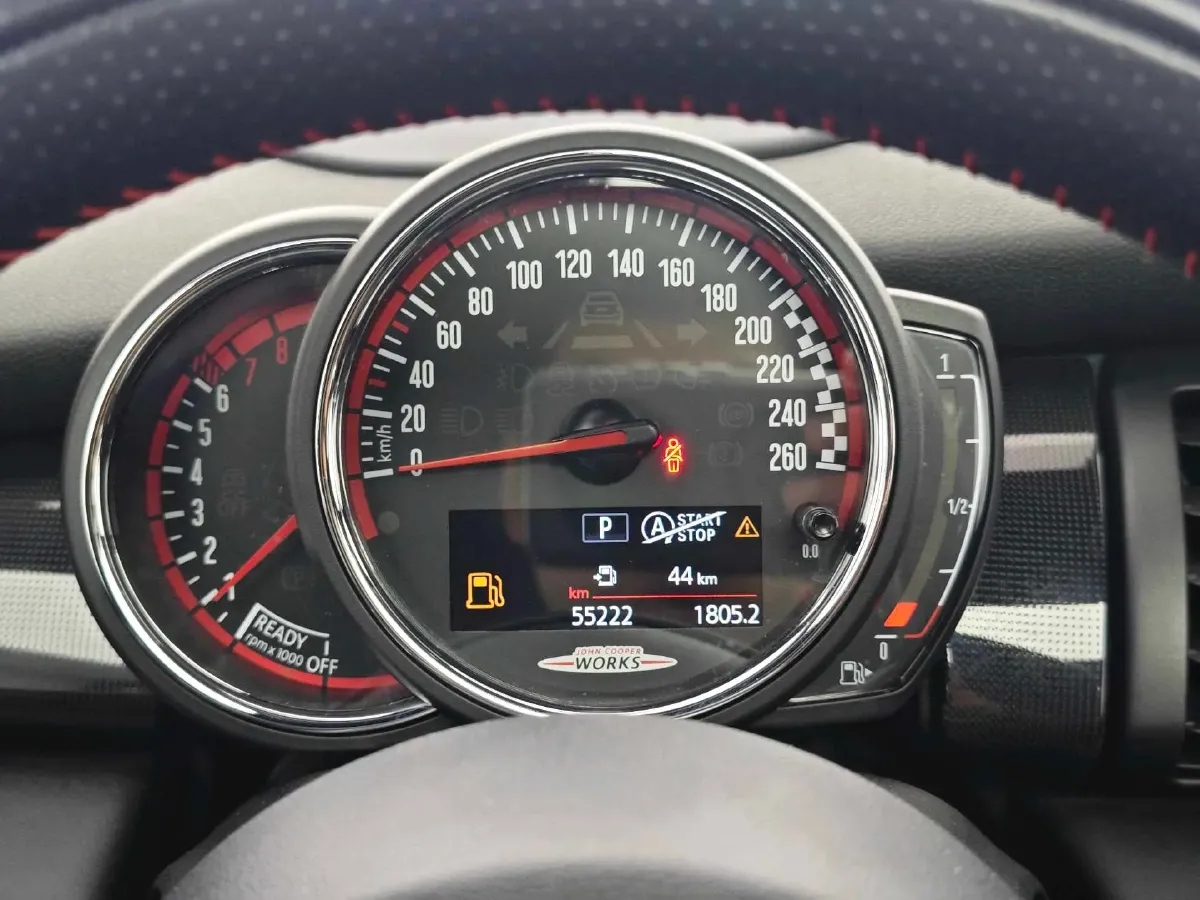 2020 MINI JCW 2.0T 231HP L4 8AT,autocango,china used car exporter,china ev exporter,chinese used car exporter,chinese used ev exporter