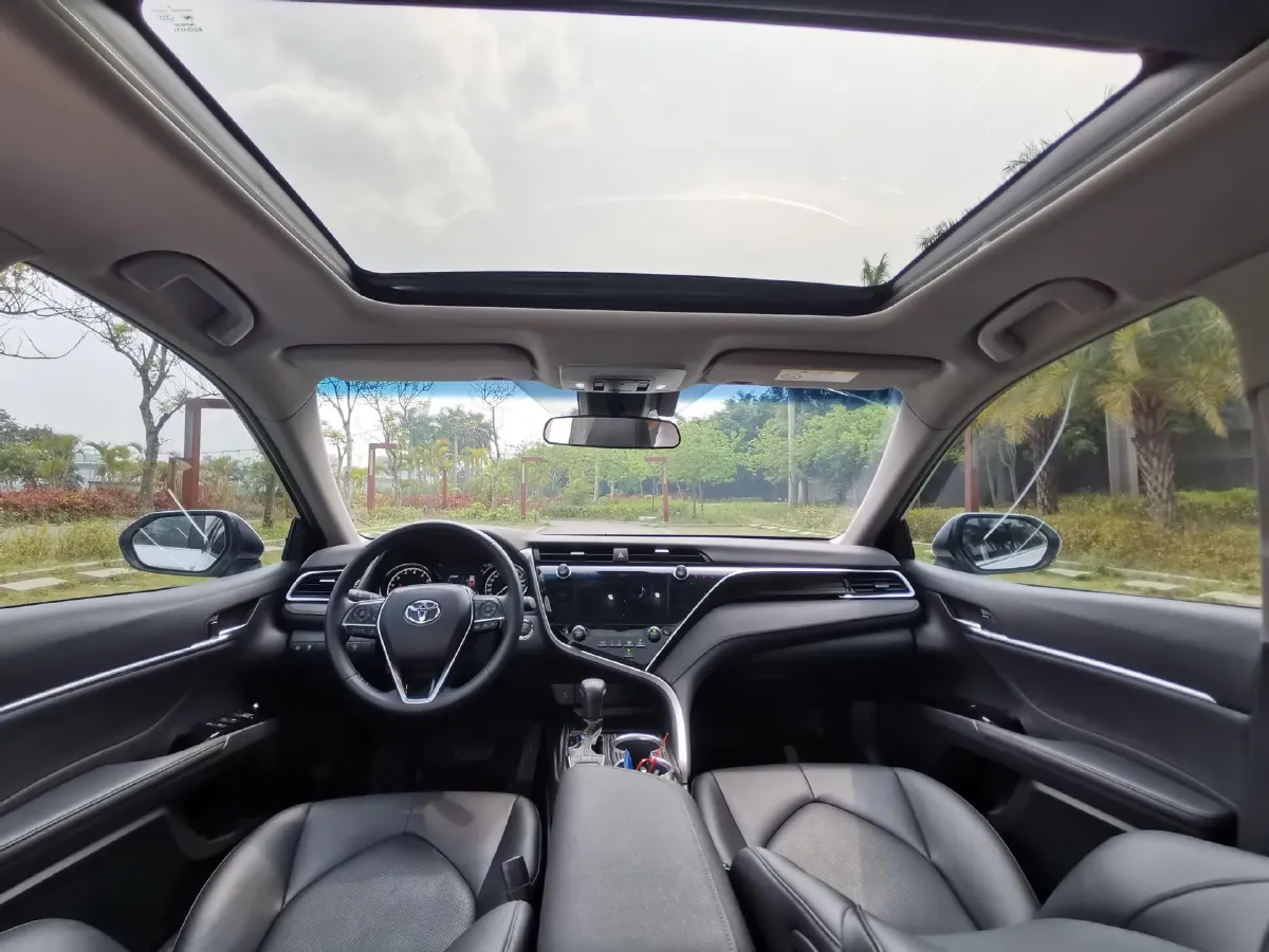 2019 Toyota Camry 2.0L 178HP L4 CVT,autocango,china used car exporter,china ev exporter,chinese used car exporter,chinese used ev exporter