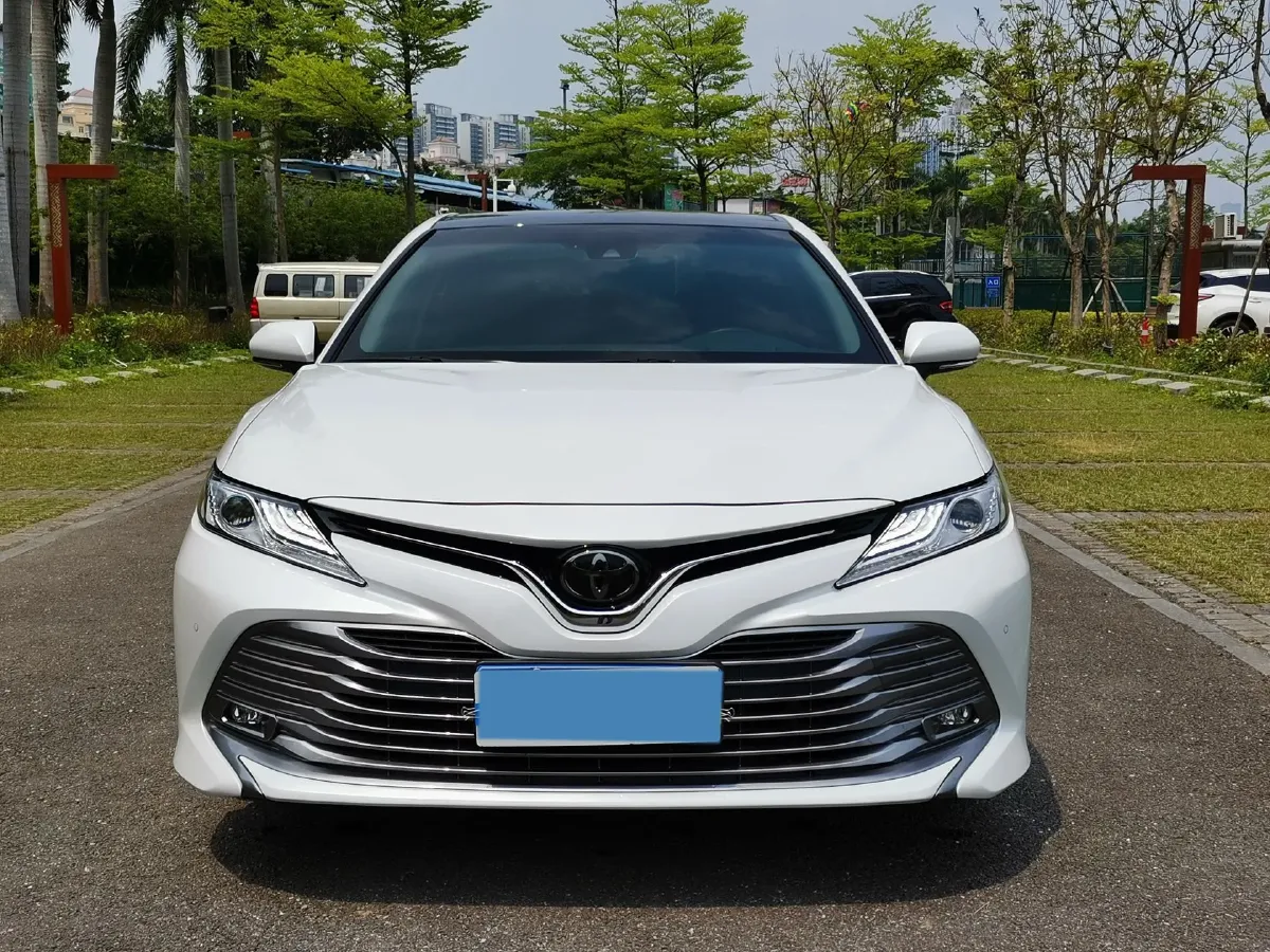 2019 Toyota Camry 2.0L 178HP L4 CVT,autocango,china used car exporter,china ev exporter,chinese used car exporter,chinese used ev exporter