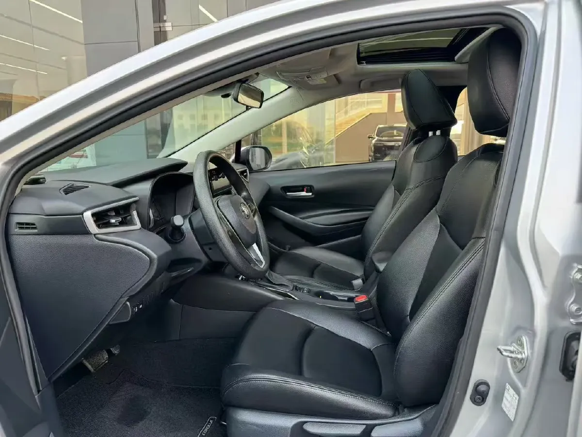 2019 Toyota Corolla 1.2T 116HP L4 CVT,autocango,china used car exporter,china ev exporter,chinese used car exporter,chinese used ev exporter