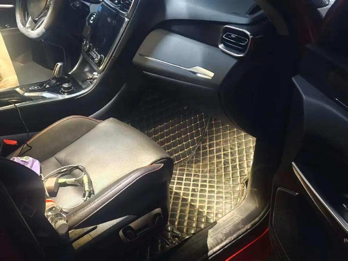 2019 LYNK&CO 01 2.0T 190HP L4 7DCT,autocango,china used car exporter,china ev exporter,chinese used car exporter,chinese used ev exporter