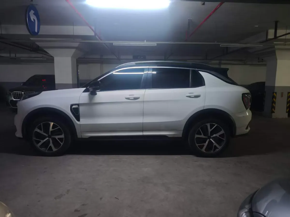 2019 LYNK&CO 01 2.0T 190HP L4 7DCT,autocango,china used car exporter,china ev exporter,chinese used car exporter,chinese used ev exporter