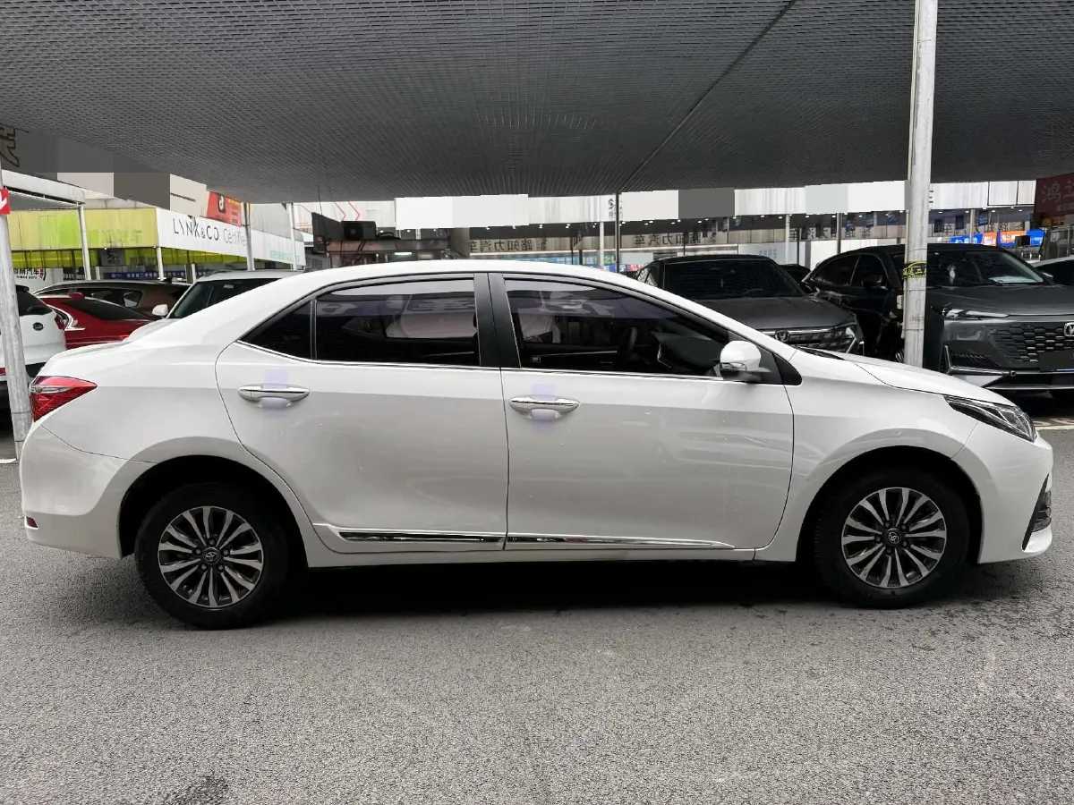 2017 Toyota Corolla 1.2T 116HP L4 CVT,autocango,china used car exporter,china ev exporter,chinese used car exporter,chinese used ev exporter