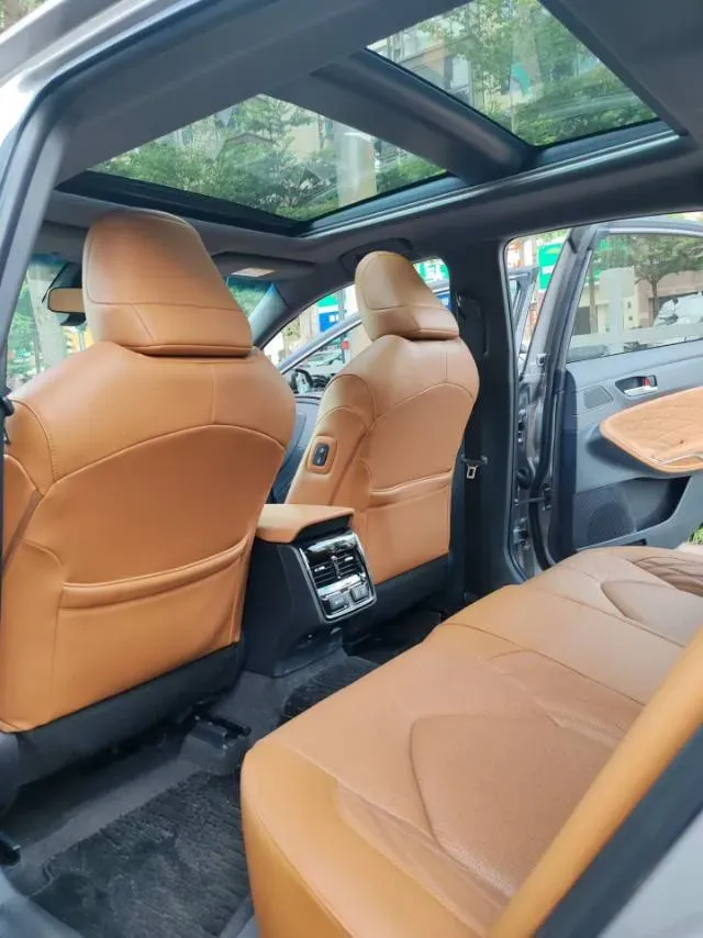 2021 Toyota Avalon 2.5L 209HP L4 8AT,autocango,china used car exporter,china ev exporter,chinese used car exporter,chinese used ev exporter