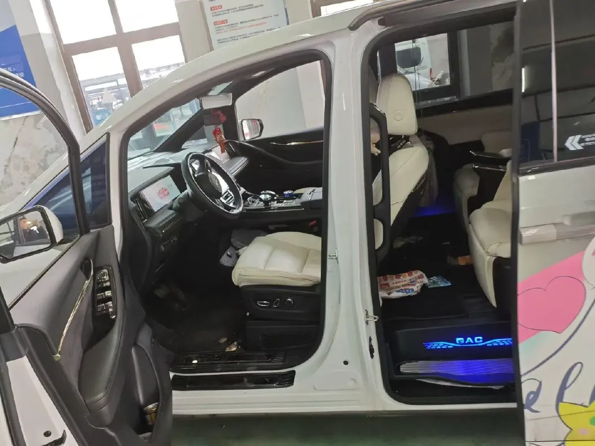 2023 GAC Trumpchi M8 2.0T 190HP L4 E-CVT Hybrid,autocango,china used car exporter,china ev exporter,chinese used car exporter,chinese used ev exporter