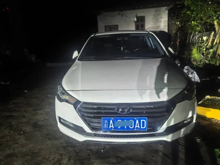 2016 Hyundai Verna 1.4L 100HP L4 6MT,autocango,china used car exporter,china ev exporter,chinese used car exporter,chinese used ev exporter
