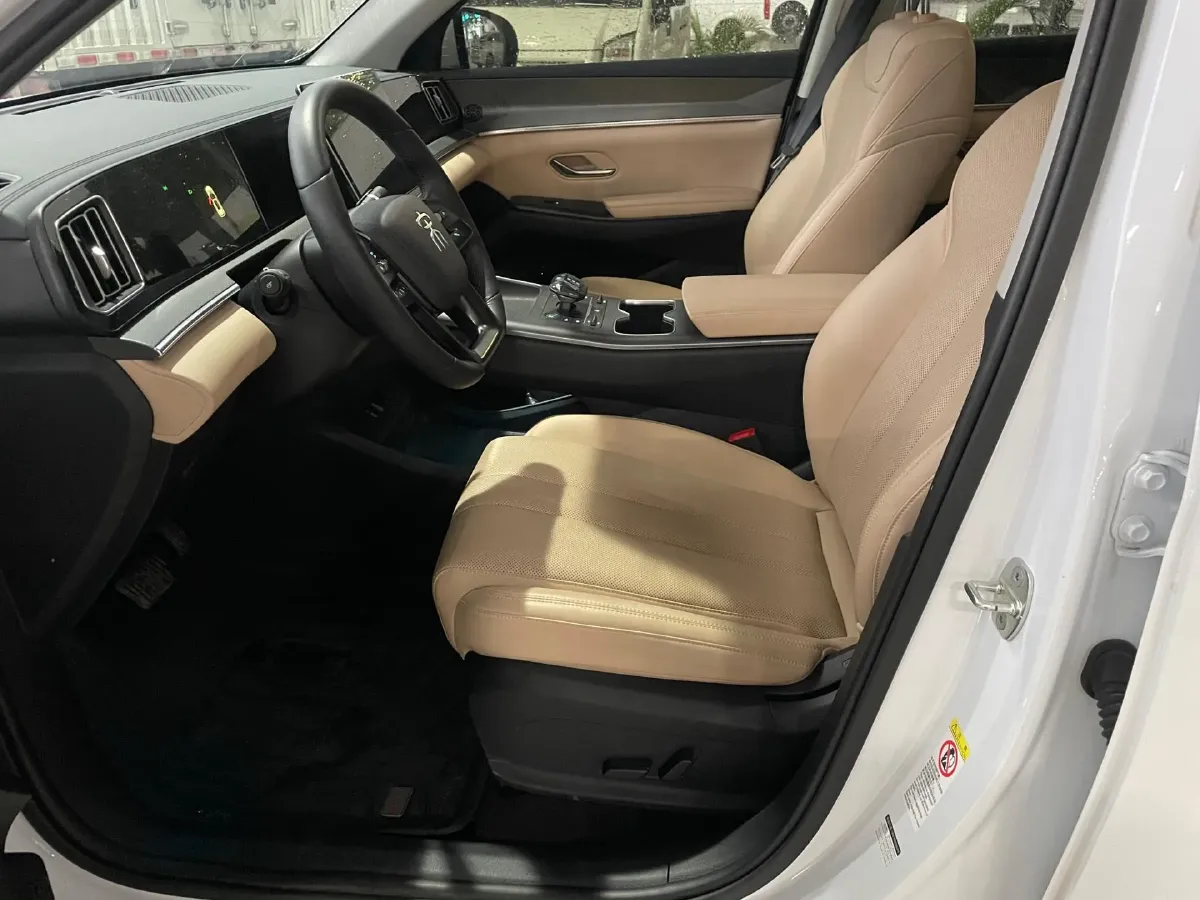 2025 BYD Song Pro 1.5L 101HP L4 E-CVT PHEV 12.9KWH,autocango,china used car exporter,china ev exporter,chinese used car exporter,chinese used ev exporter