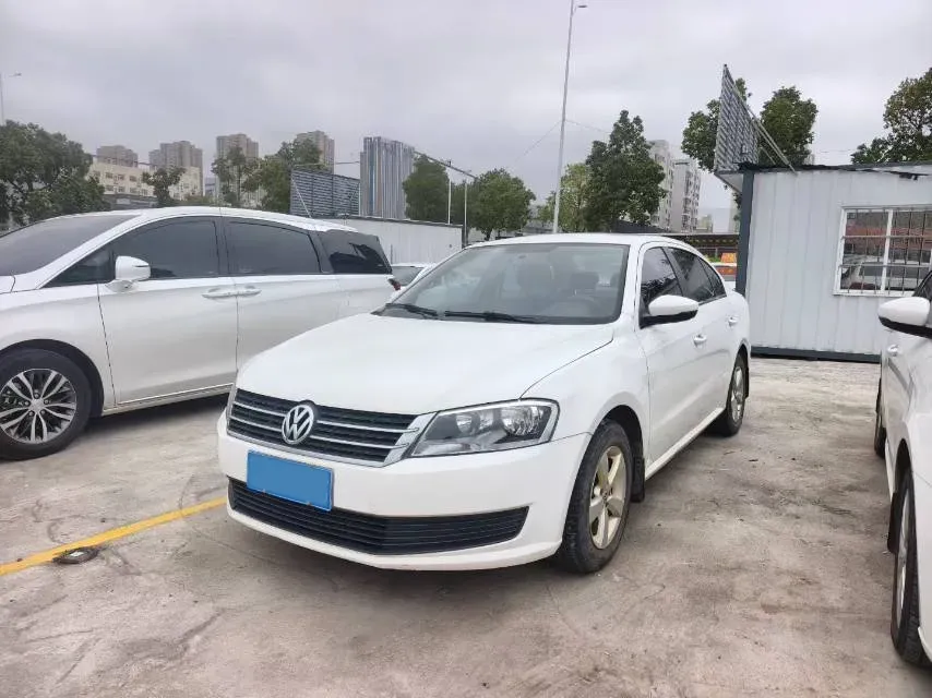 2013 Volkswagen Lavida 1.6L 110HP L4 6AT,autocango,china used car exporter,china ev exporter,chinese used car exporter,chinese used ev exporter