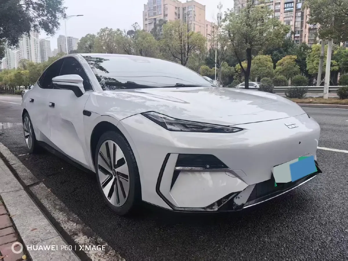 2024 Geely Galaxy E8 BEV 62KWH,autocango,china used car exporter,china ev exporter,chinese used car exporter,chinese used ev exporter