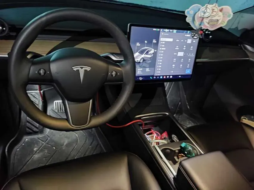 2022 Tesla Model Y BEV 60KWH,autocango,china used car exporter,china ev exporter,chinese used car exporter,chinese used ev exporter