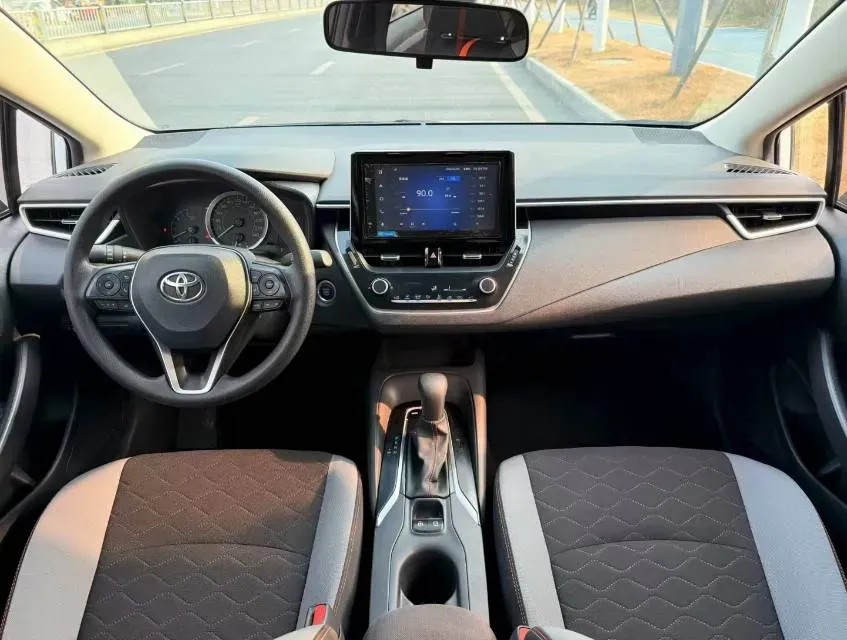2021 Toyota Corolla 1.2T 116HP L4 CVT,autocango,china used car exporter,china ev exporter,chinese used car exporter,chinese used ev exporter