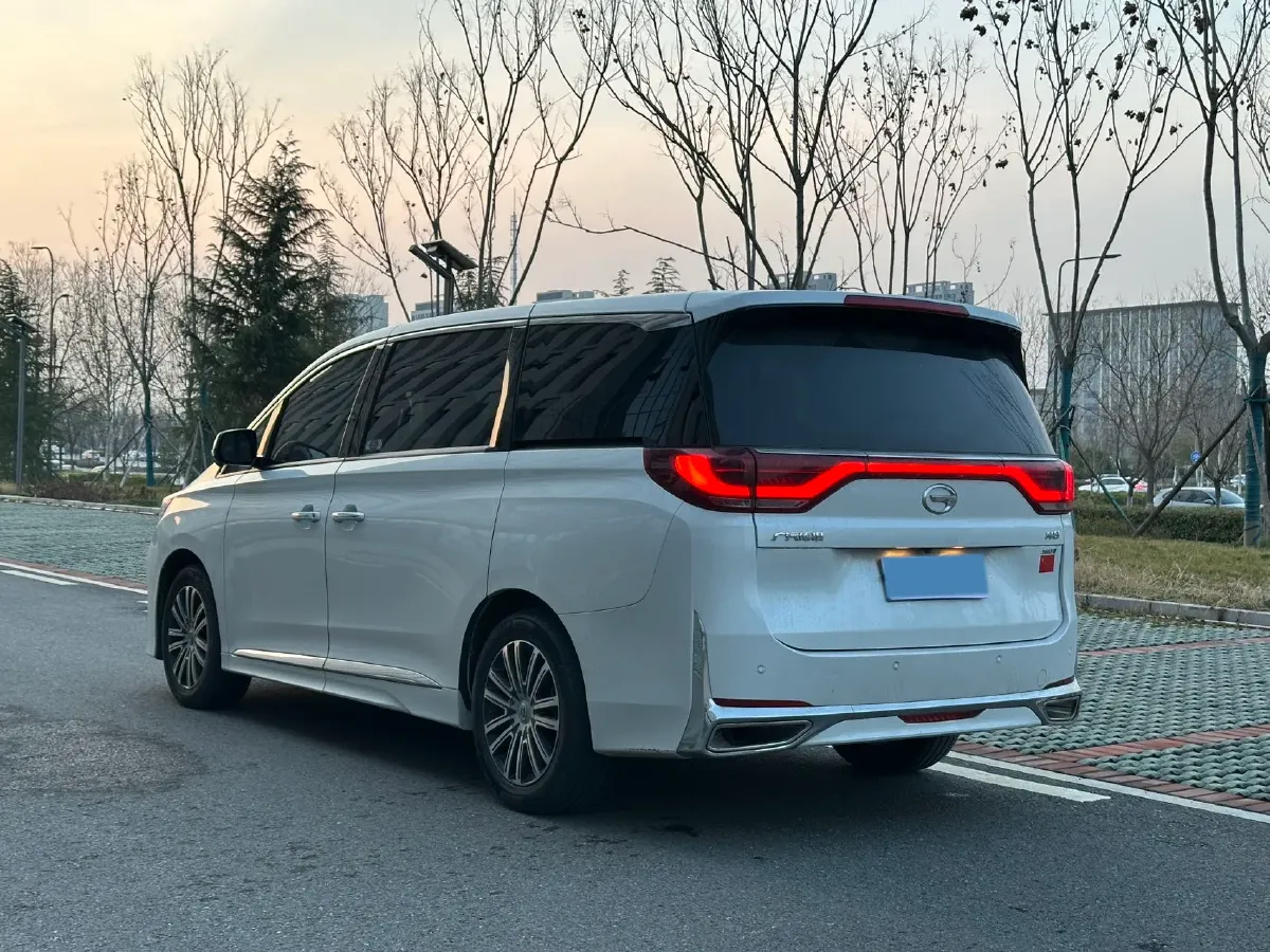 2023 GAC Trumpchi M8 2.0T 252HP L4 8AT,autocango,china used car exporter,china ev exporter,chinese used car exporter,chinese used ev exporter