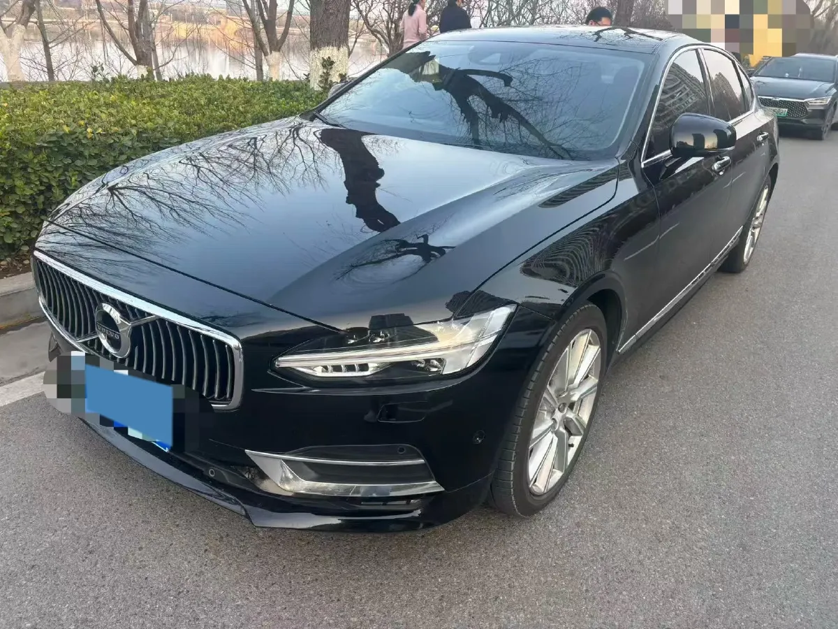 2020 Volvo S90 2.0T 254HP L4 8AT,autocango,china used car exporter,china ev exporter,chinese used car exporter,chinese used ev exporter