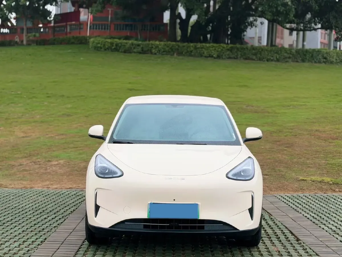 2024 BaoJun Yep BEV 28.1KWH,autocango,china used car exporter,china ev exporter,chinese used car exporter,chinese used ev exporter