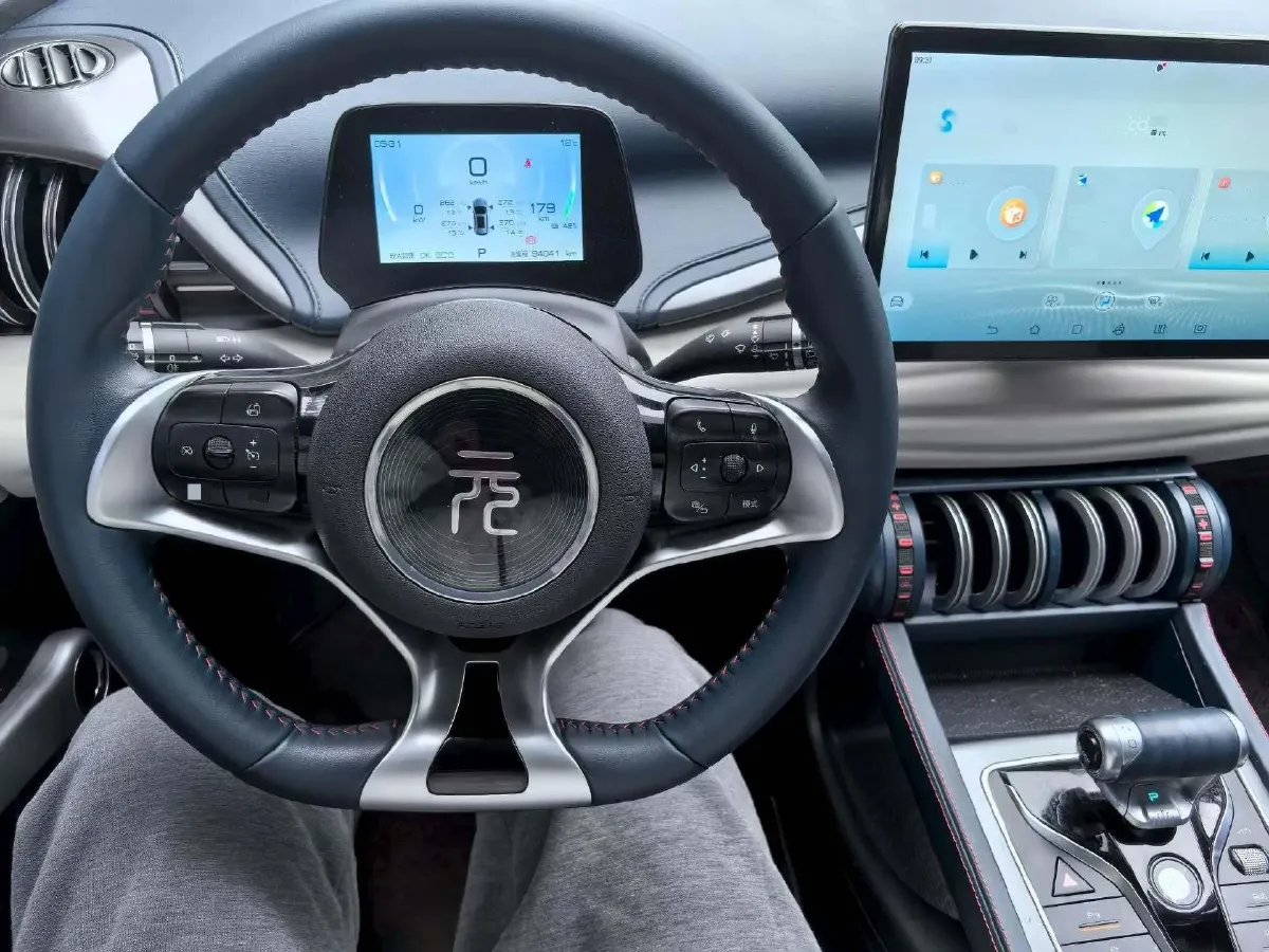 2022 Hycan Z03 BEV 64.23KWH,autocango,china used car exporter,china ev exporter,chinese used car exporter,chinese used ev exporter