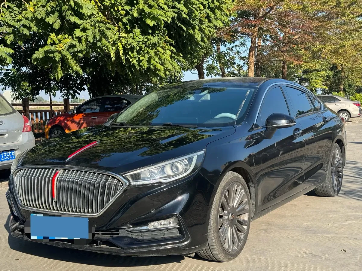 2020 HongQi H5 1.8T 197HP L4 6AT,autocango,china used car exporter,china ev exporter,chinese used car exporter,chinese used ev exporter