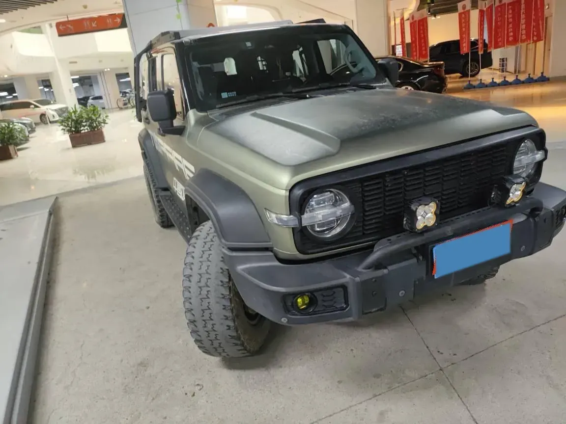 2021 Tank 300 2.0T 227HP L4 8AT,autocango,china used car exporter,china ev exporter,chinese used car exporter,chinese used ev exporter